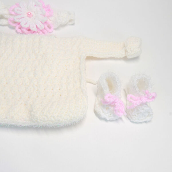 Gilet avec bonnet et chaussons – Image 2